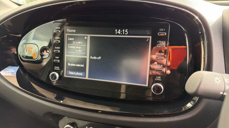 Toyota Aygo X 1.0 VVT-i Edge 5dr Petrol Hatchback